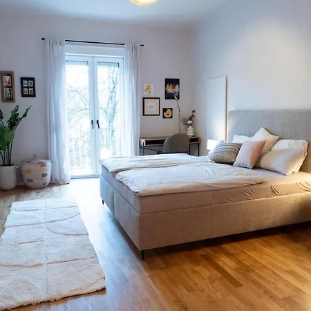Lovingly Furnished In Center * Γκρατς