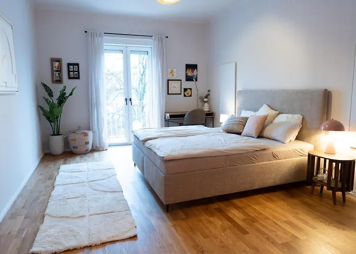 Lovingly Furnished In Center * Грац