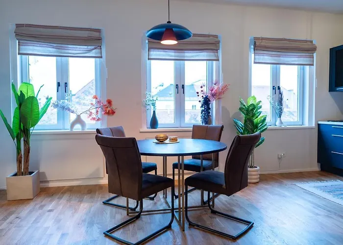 Lovingly Furnished In Center * Γκρατς