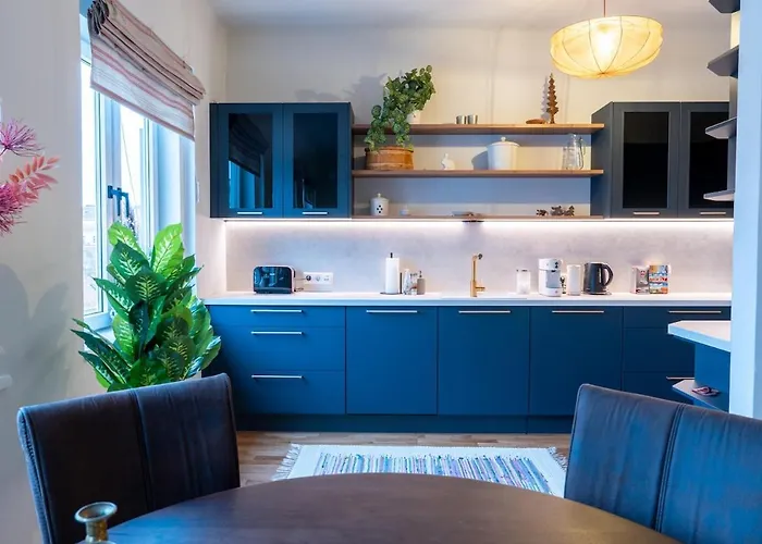 Lovingly Furnished In Center Διαμέρισμα *